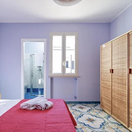 Holiday home Locazione Turistica Villino Amalia